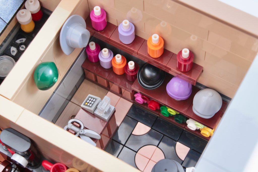 LEGO Icons 10350 Tudor Corner review 31 1024x683
